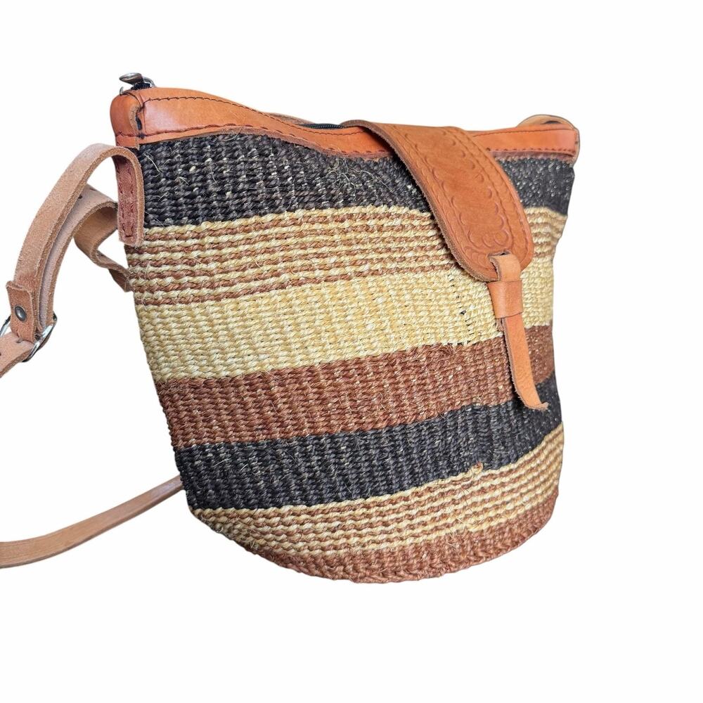 Straw Crossbody Bag Womens Medium Brown Striped Leather Trim Boho Beach - Picture 2 of 10